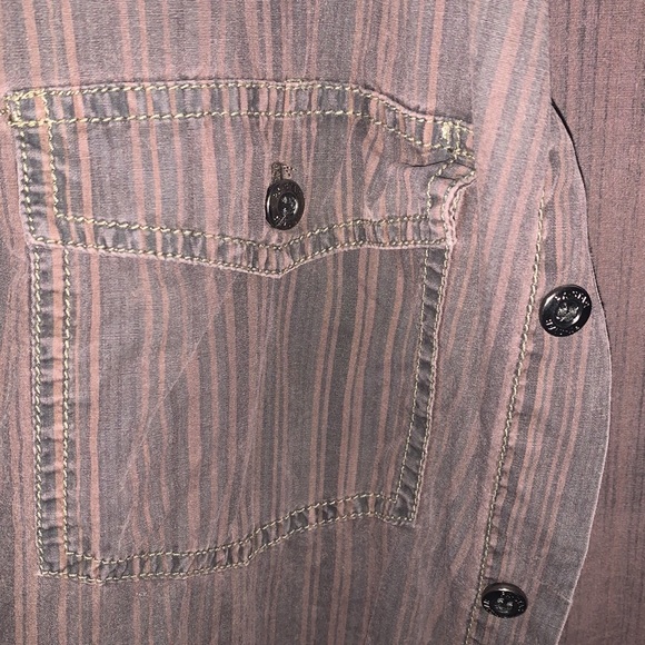 Brown early 2000’s Point Zero button down shirt - Picture 3 of 5